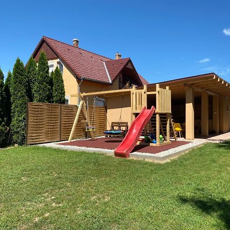 Judith Apartman Iii. Balatonlelle Kültér fotó