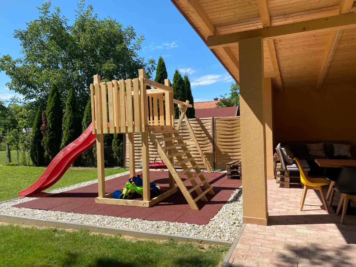 Judith Apartman Iii. Balatonlelle Kültér fotó